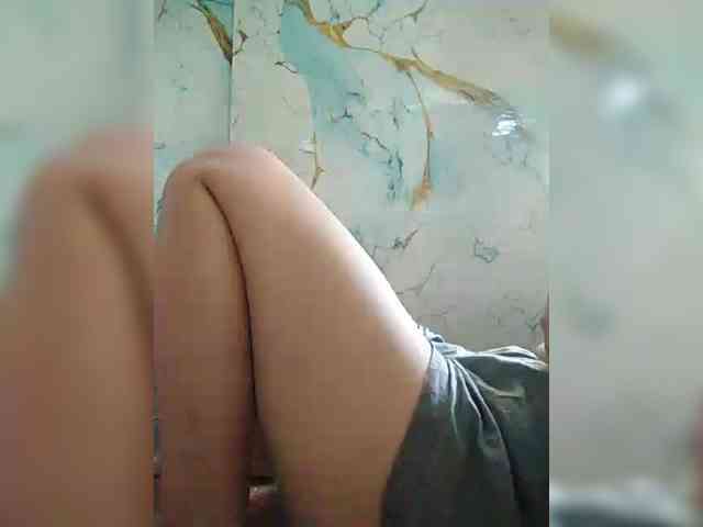 hornylittleprincess69