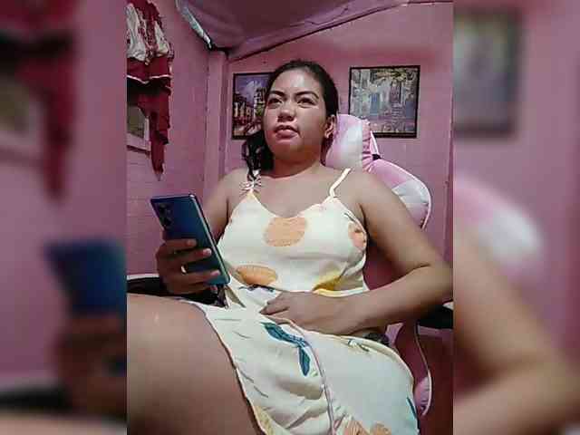 hornylittleprincess69