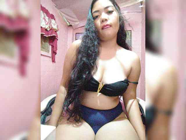 hornylittleprincess69