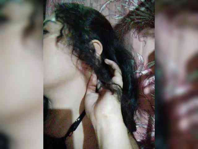 hornylittleprincess69