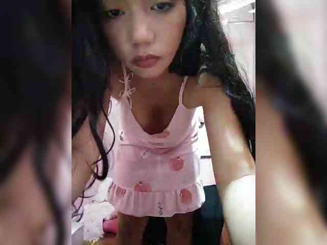 hornylittleprincess69