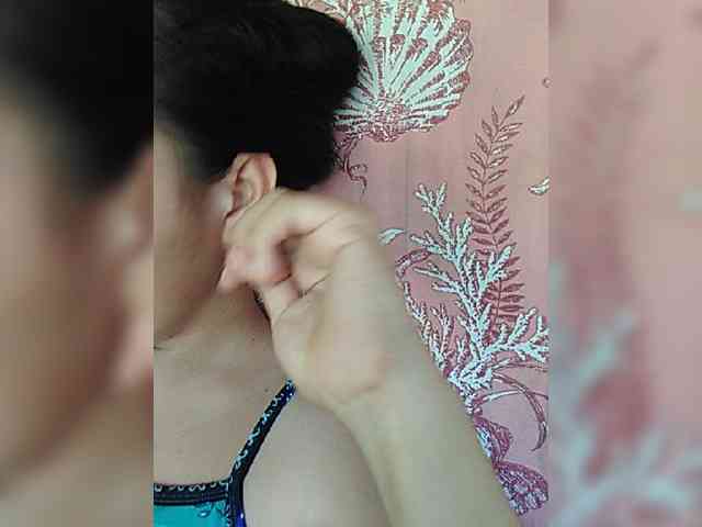 hornylittleprincess69 webcam