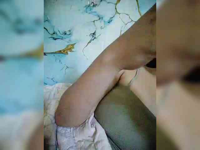 hornylittleprincess69 webcam