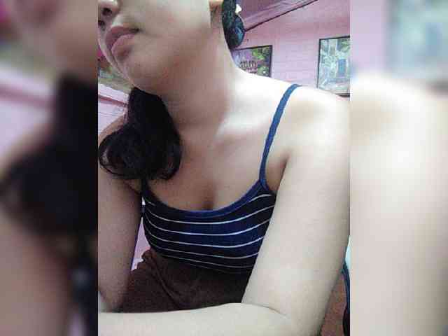 hornylittleprincess69 webcam