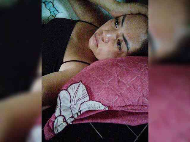 hornylittleprincess69