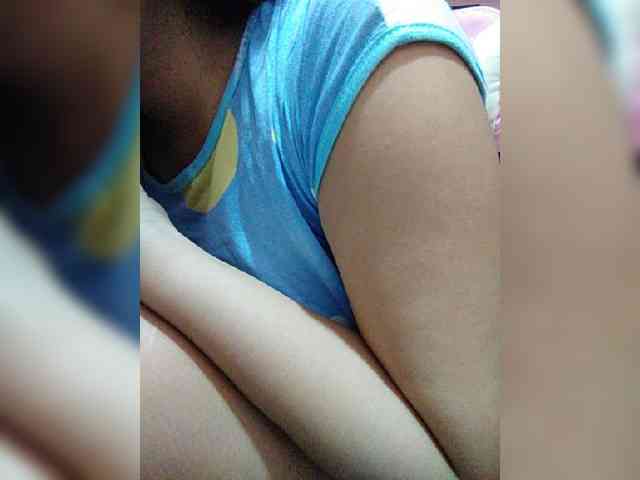 hornylittleprincess69 webcam