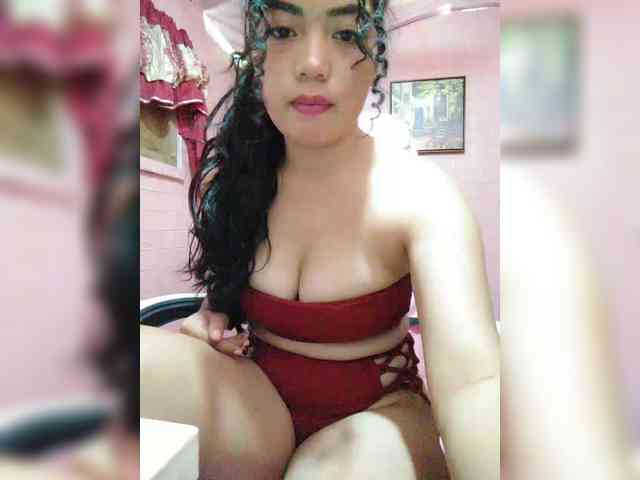 hornylittleprincess69