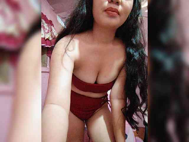 hornylittleprincess69
