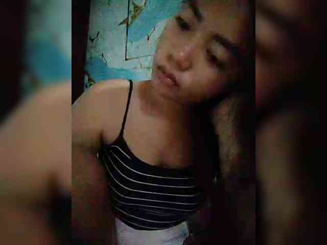 hornylittleprincess69 webcam