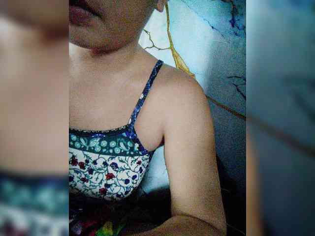 hornylittleprincess69 webcam