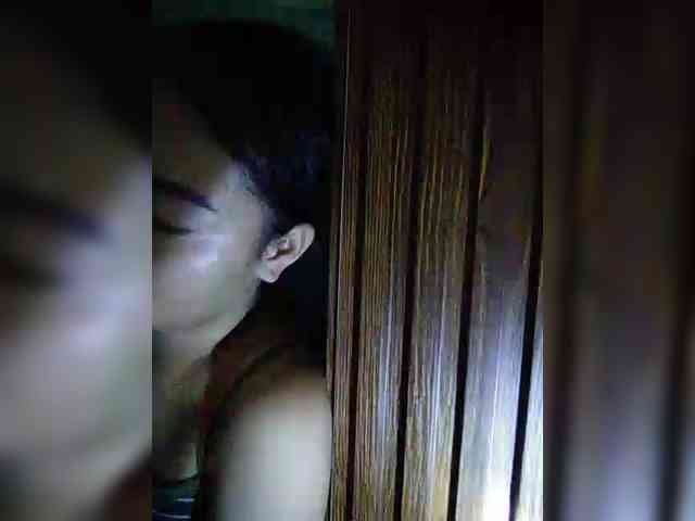 hornylittleprincess69