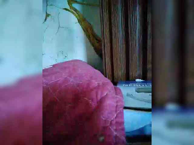 hornylittleprincess69 webcam