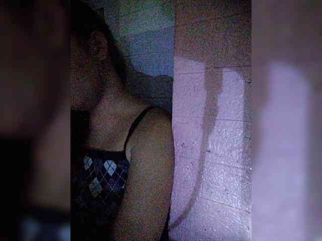 hornylittleprincess69 webcam