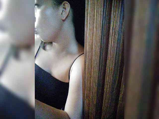 hornylittleprincess69