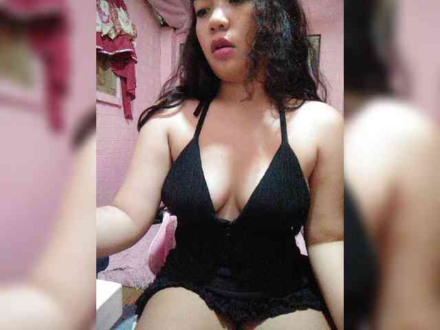 hornylittleprincess69 webcam