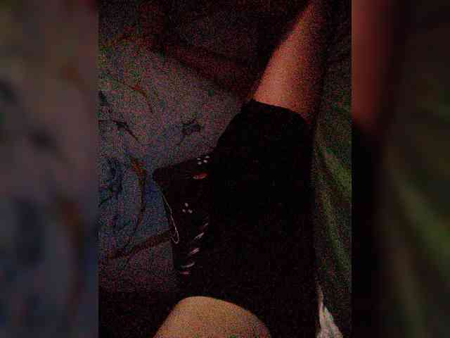 hornylittleprincess69 webcam