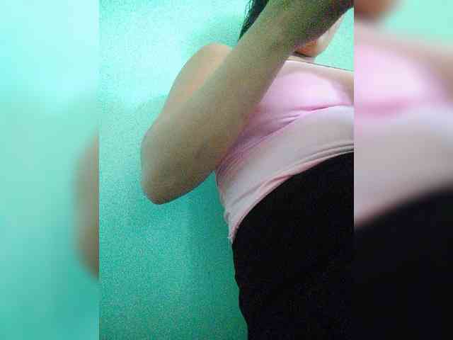 hornylittleprincess69 webcam