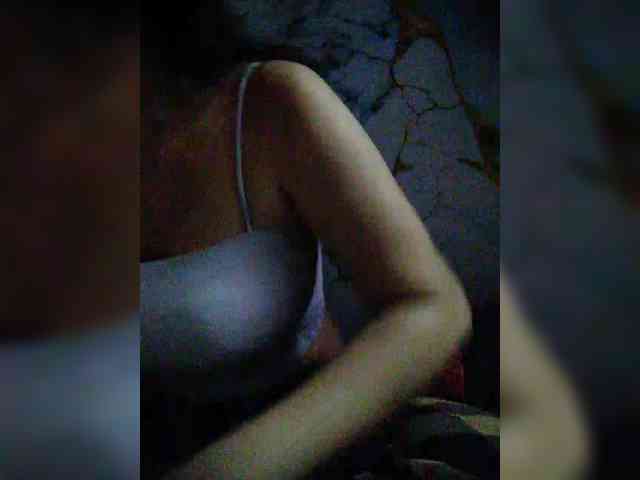 hornylittleprincess69 webcam
