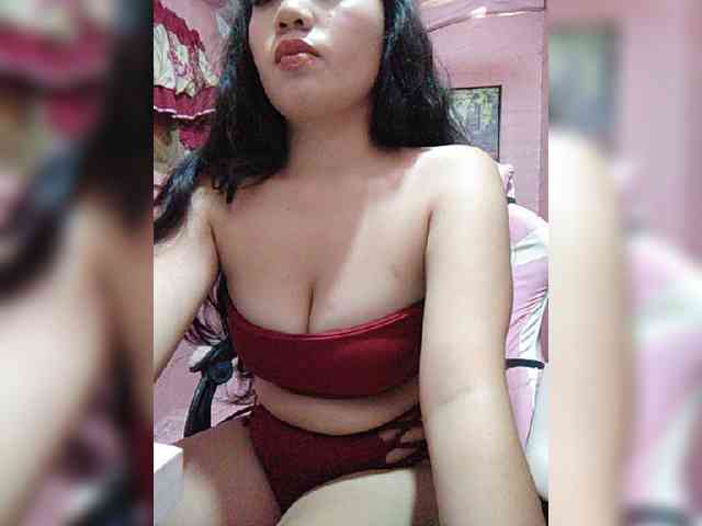 hornylittleprincess69