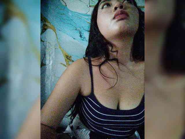 hornylittleprincess69 webcam
