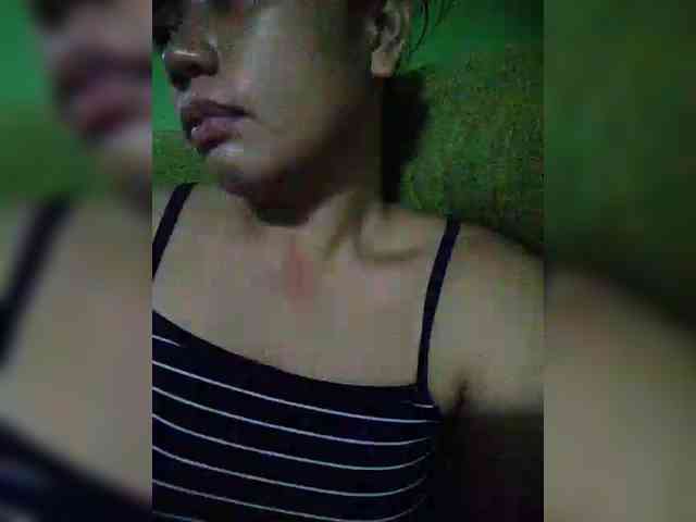 hornylittleprincess69 webcam