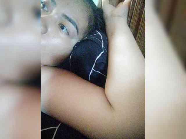 hornylittleprincess69