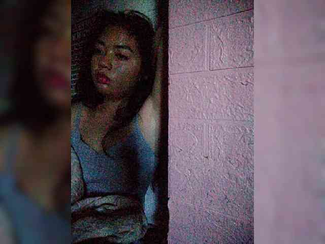 hornylittleprincess69 webcam