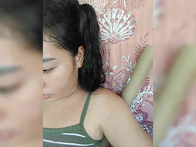 hornylittleprincess69