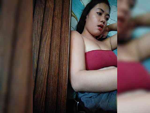 hornylittleprincess69 webcam