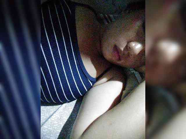 hornylittleprincess69 webcam