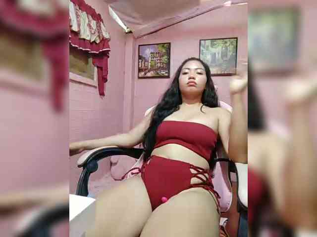 hornylittleprincess69