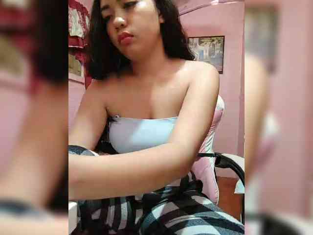 hornylittleprincess69 webcam