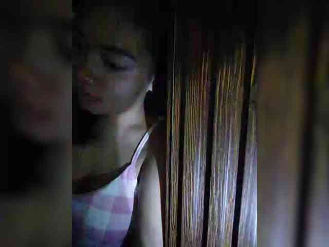 hornylittleprincess69 webcam