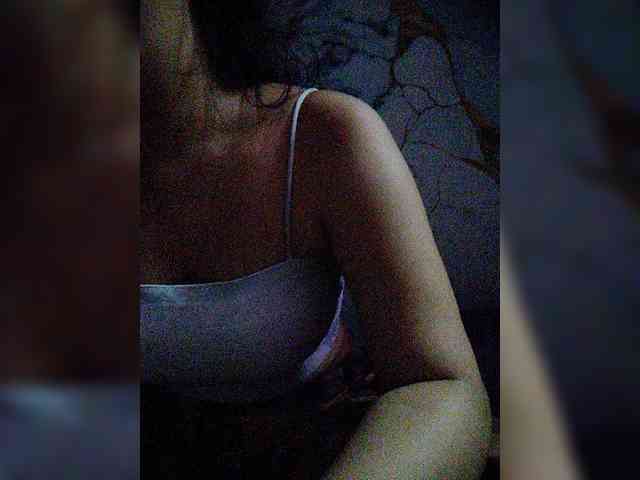 hornylittleprincess69 webcam