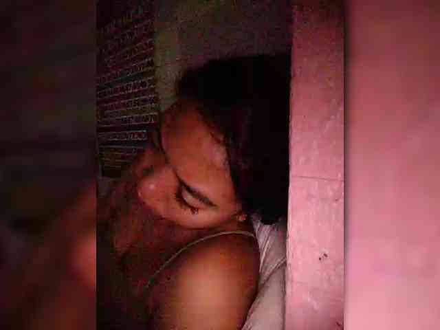 hornylittleprincess69 webcam