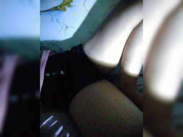 hornylittleprincess69
