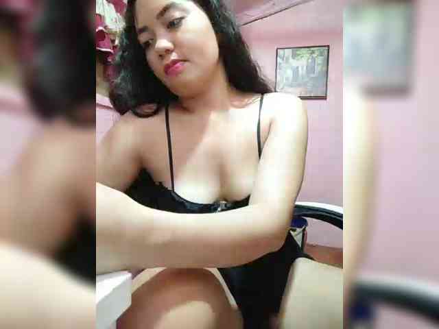 hornylittleprincess69 webcam