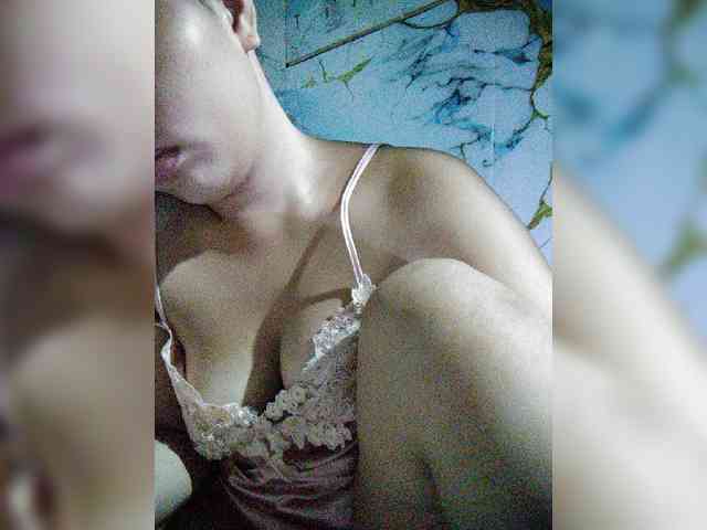 hornylittleprincess69 webcam