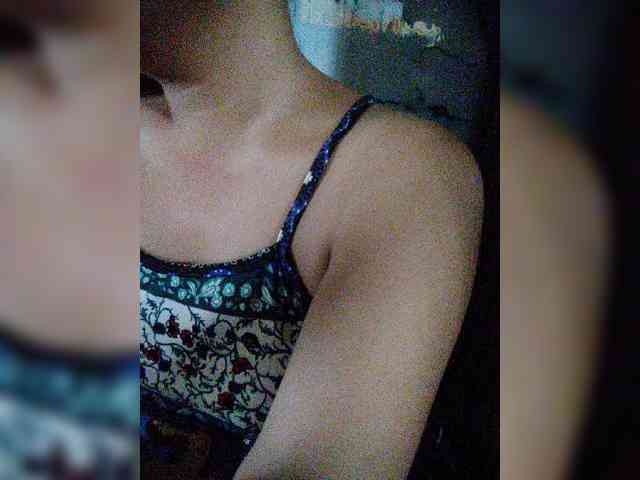 hornylittleprincess69 webcam