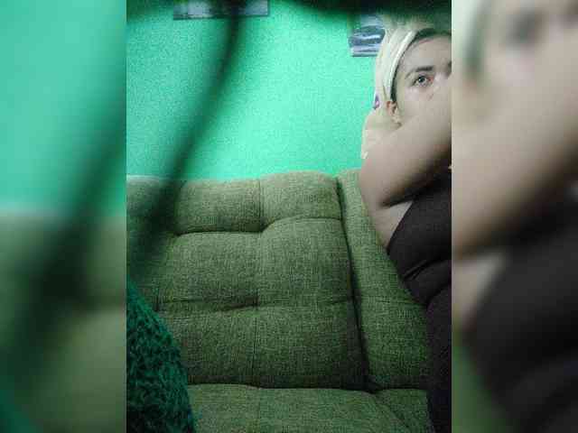 hornylittleprincess69 webcam