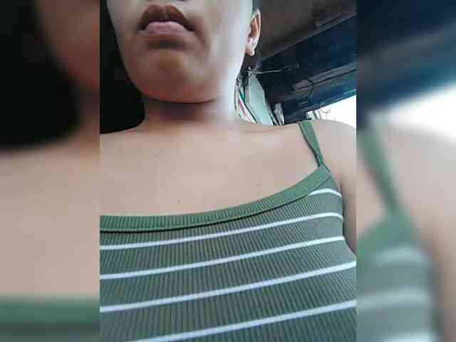hornylittleprincess69 webcam