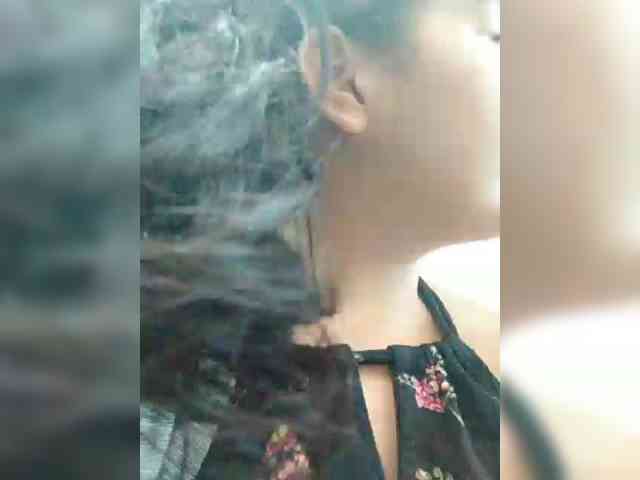 hornylittleprincess69 webcam