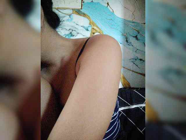 hornylittleprincess69 webcam