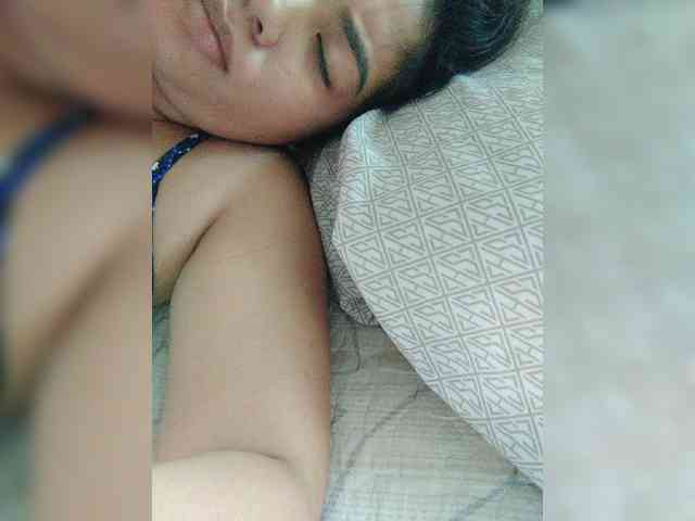 hornylittleprincess69 webcam