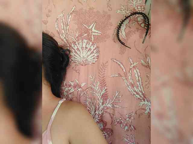 hornylittleprincess69 webcam