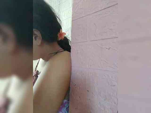 hornylittleprincess69