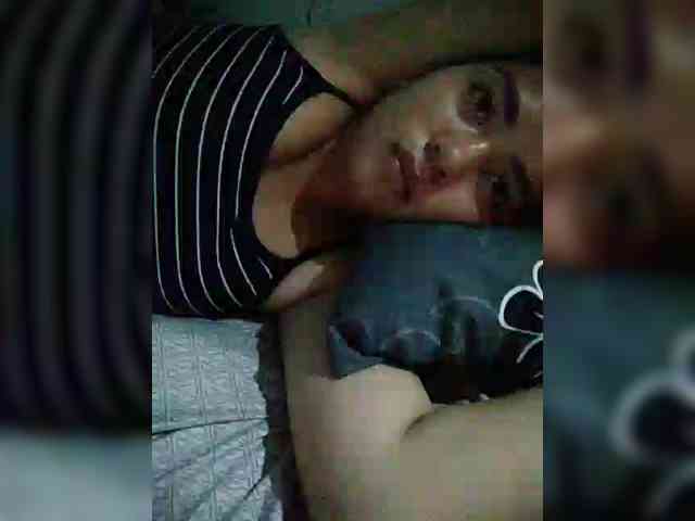 hornylittleprincess69 webcam