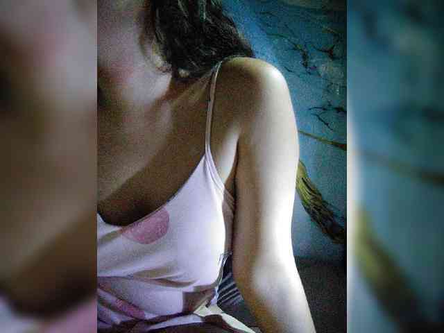 hornylittleprincess69 webcam