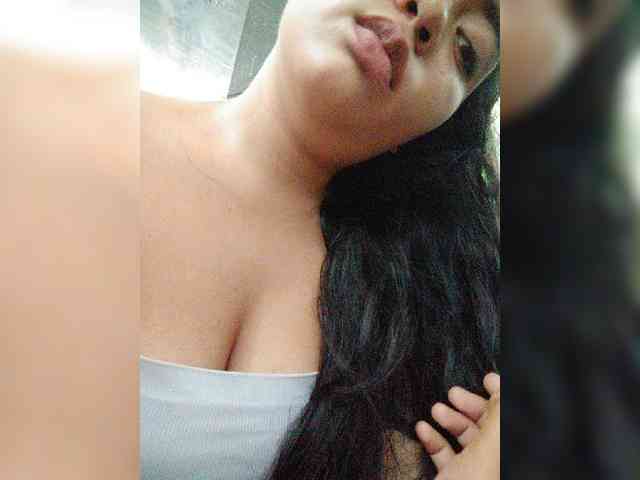 hornylittleprincess69 webcam