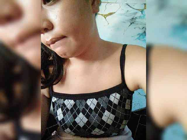 hornylittleprincess69 webcam